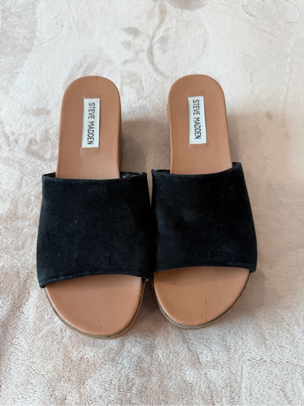 Steve Madden Black Suede Slide Sandals with Tan Footbed size 7.5